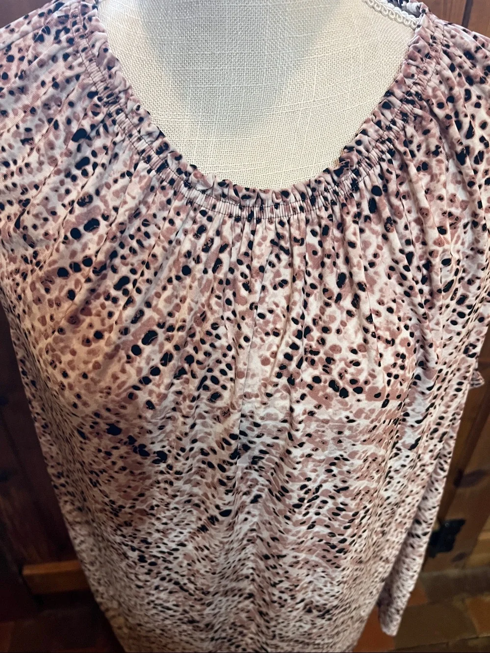 WOMEN 2X TOP sleeveless THE LIMITED. 2302.